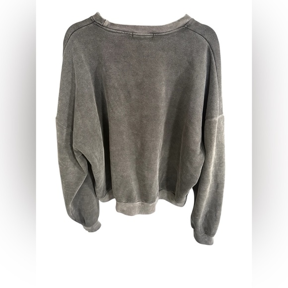 Adika Distressed Gray Crew Neck Sweater with Relaxed Fit - Picture 5 of 5
